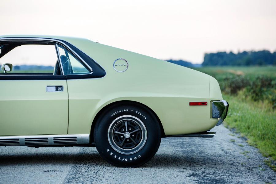 Детали экстерьера AMC AMX (7039-7) 1970 года  (фото 16 из 40)